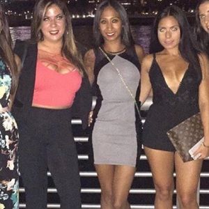 🐇 H&M Sleeveless Dress